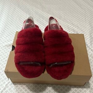 Ugg fluff slides